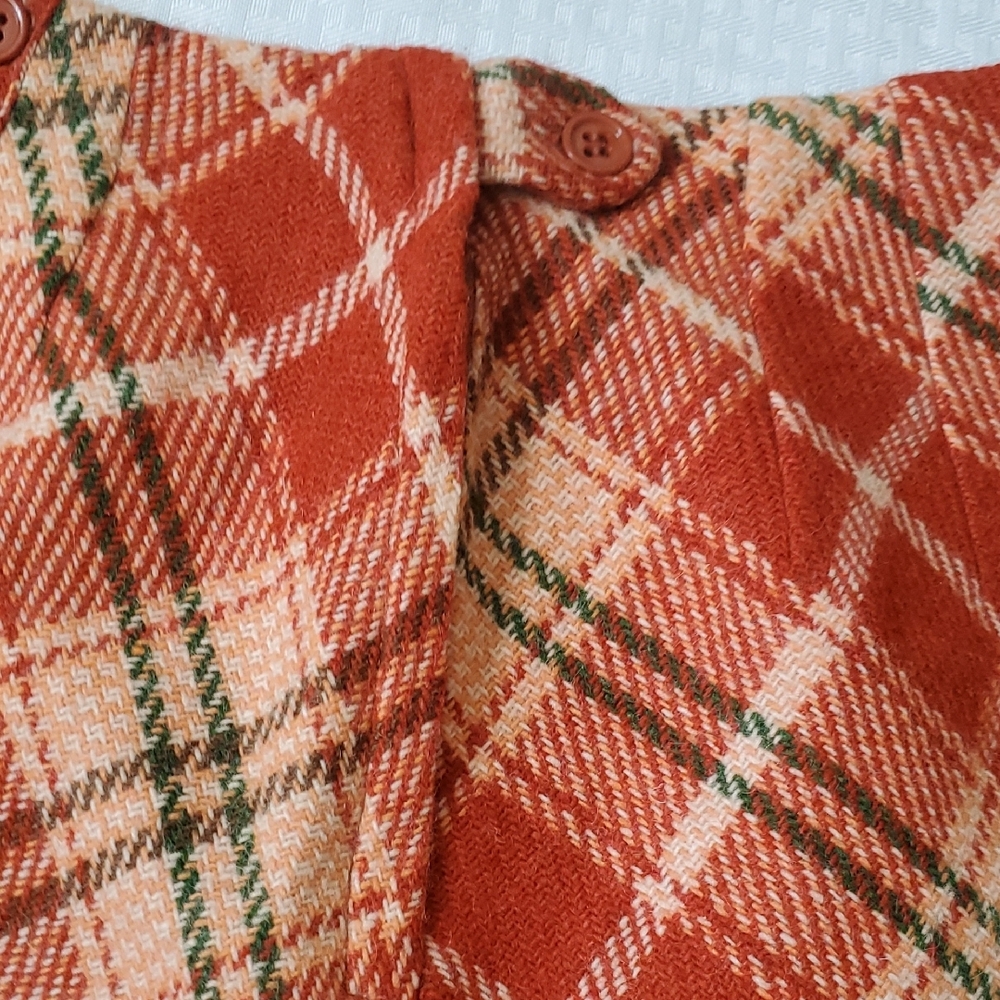 Vtg Bobbie Brooks Plaid Mini Skirt in Red and Cream Dark Acacademia - Picture 8 of 14